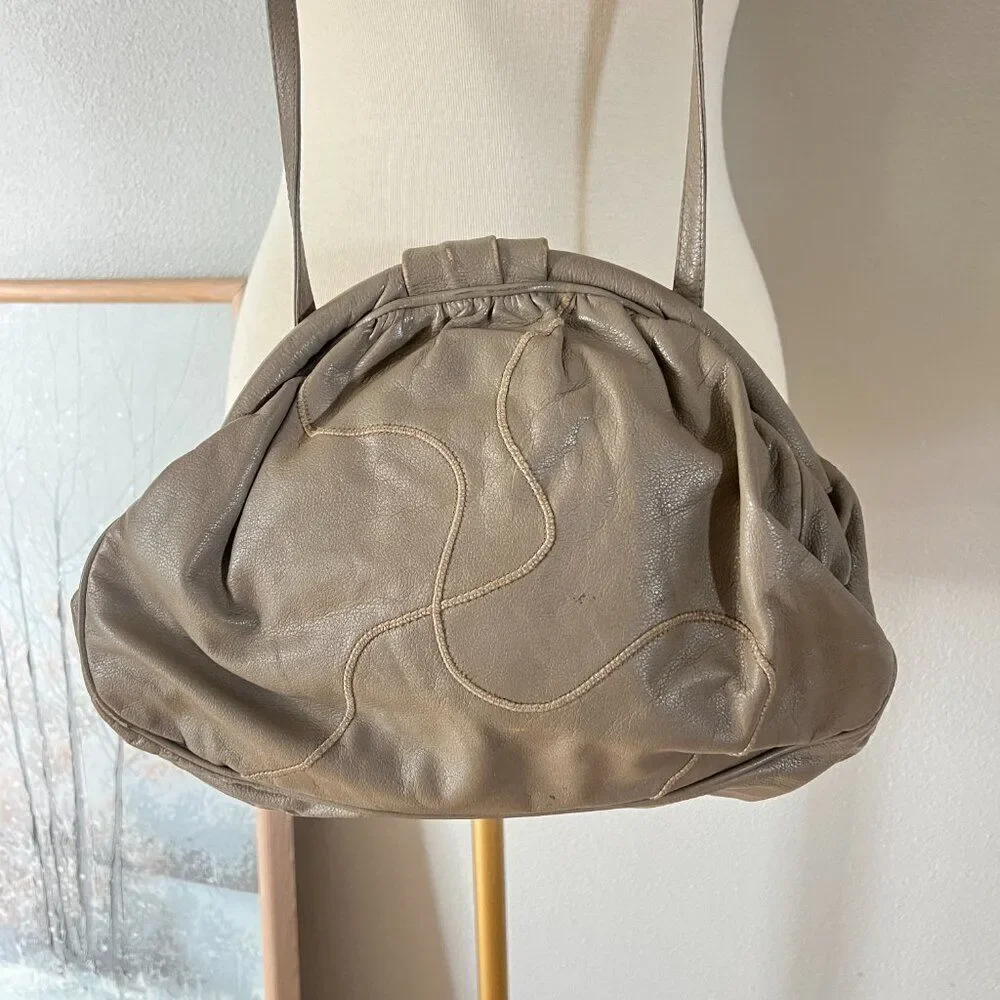 Vintage 1980s Rare Leather Patchwork Quilted Shoulder Purse‎ Lyrella taupe